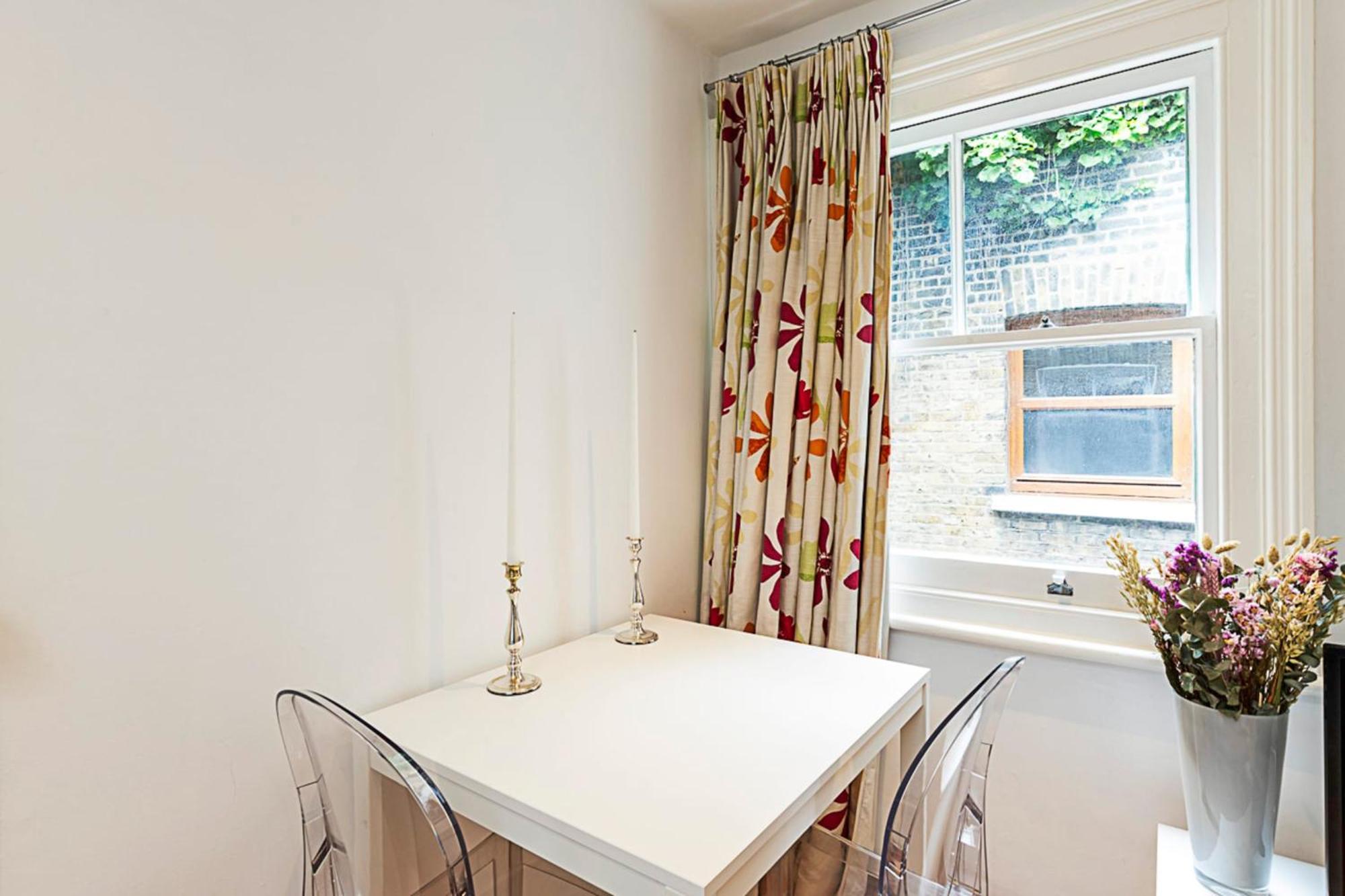 Appartamento Parsons Modern One Bedroom Flat